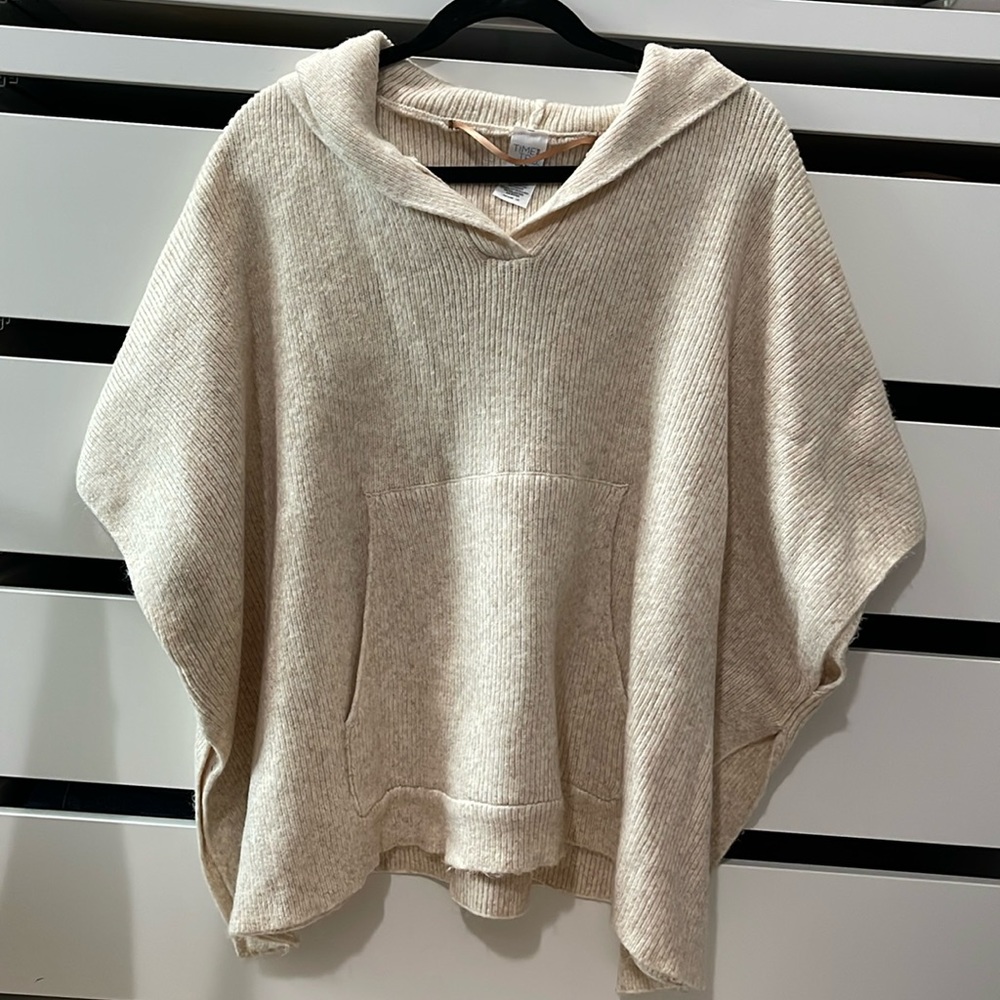 Time and tru hooded v-neck poncho